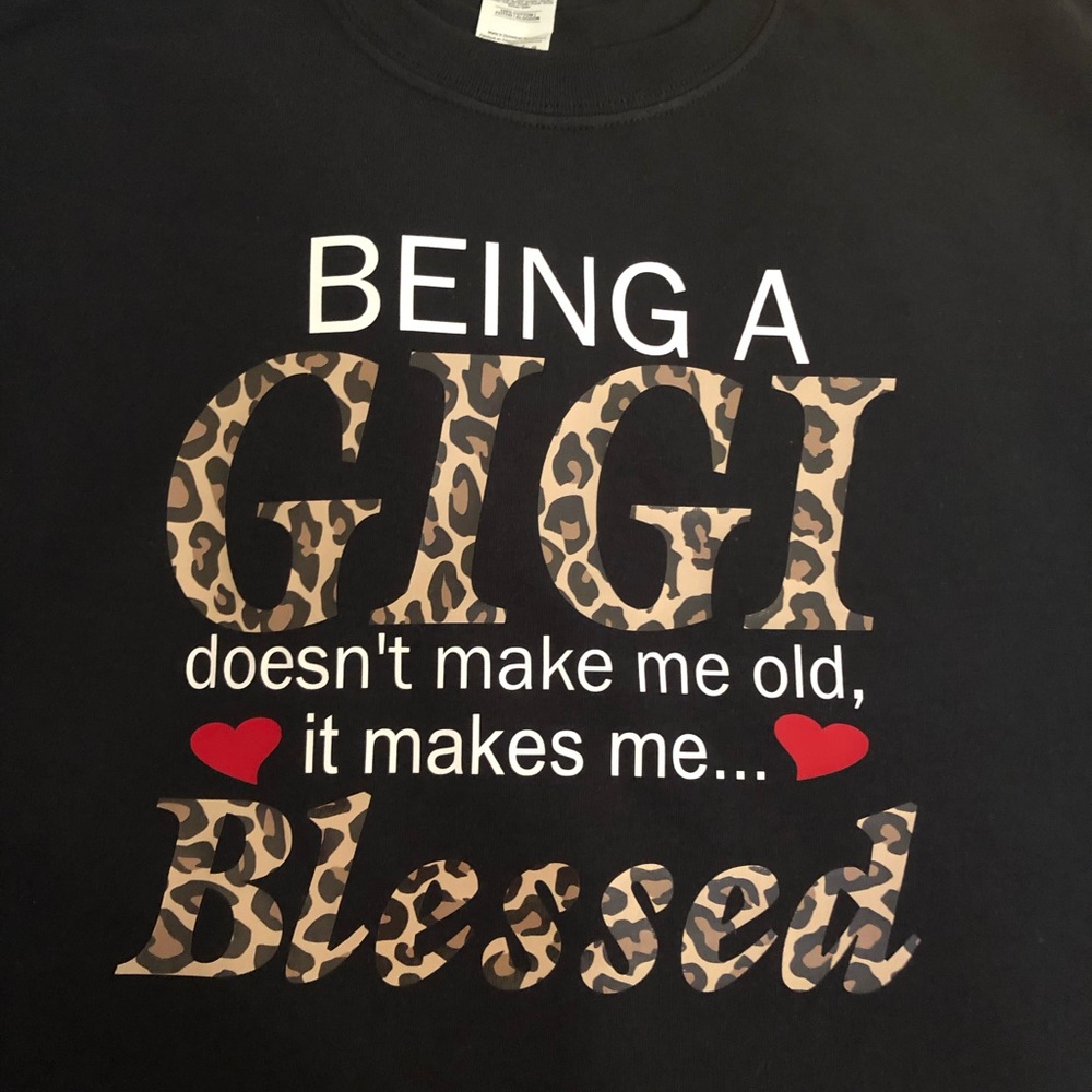 “Gigi” T-shirt